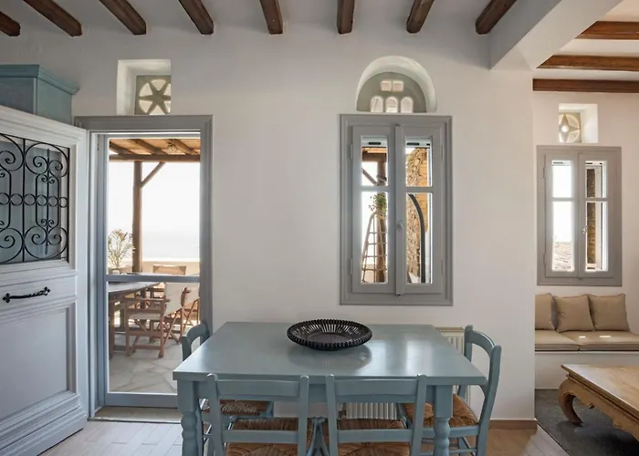 Luxury Suite In Dyo Choria